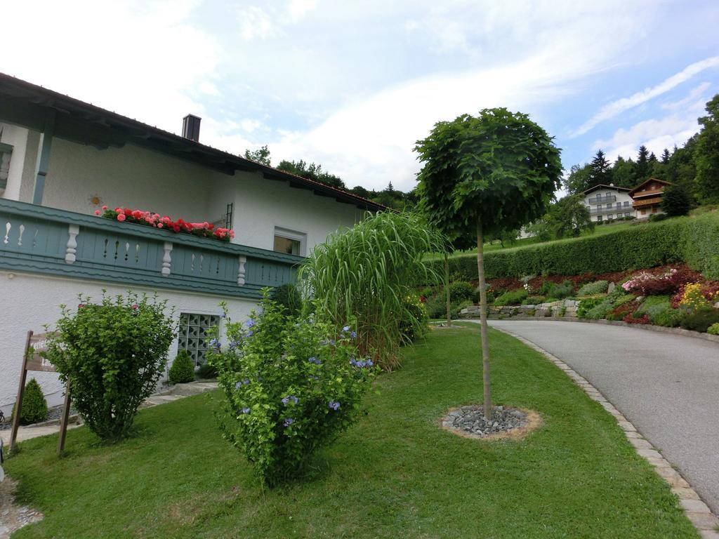 Modern Apartment In Bavaria With Private Terrace Hauzenberg Bilik gambar
